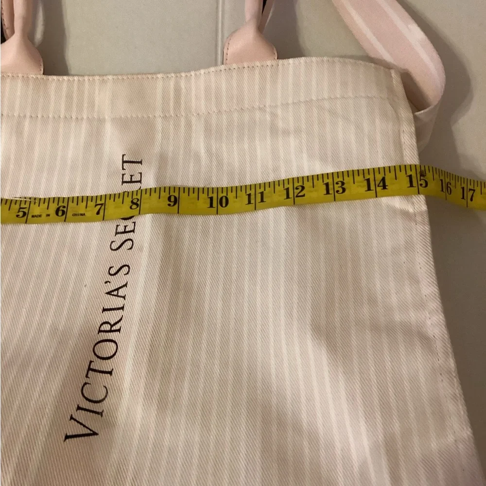 Victoria's Secret Pink Tote Bag - Picture 5 of 8
